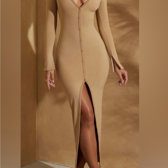 Oh Polly Dresses & Skirts - Oh Polly Tan Maxi Dress with Front Slit